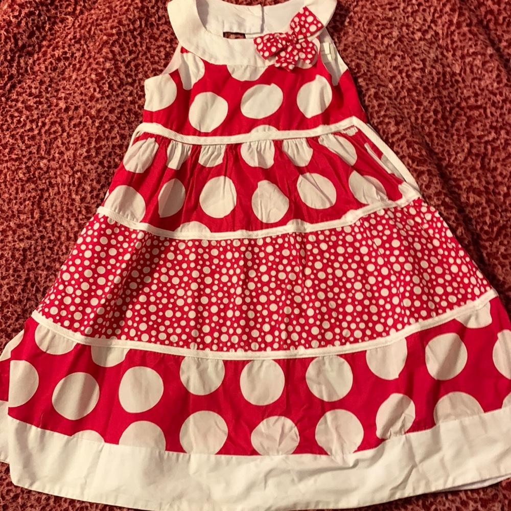 Girl’s Dress